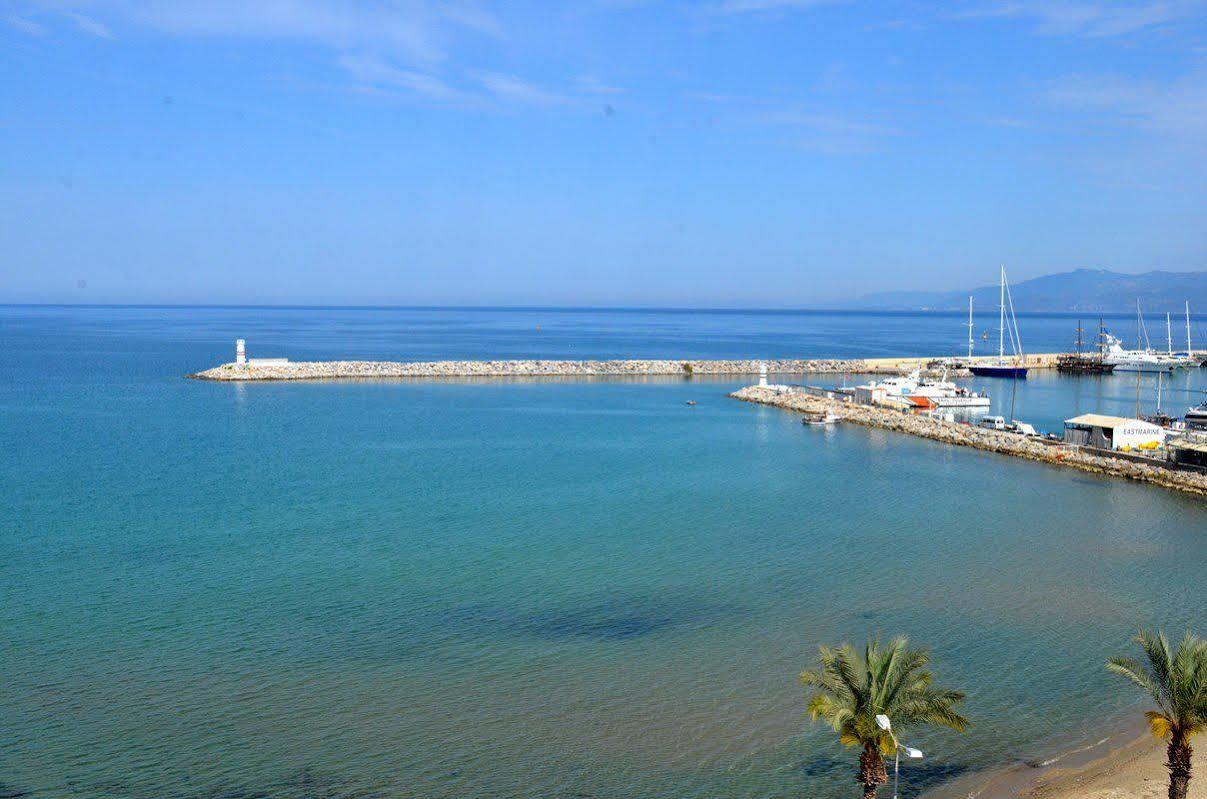 Ozcelik Hotel Kusadasi Exterior photo